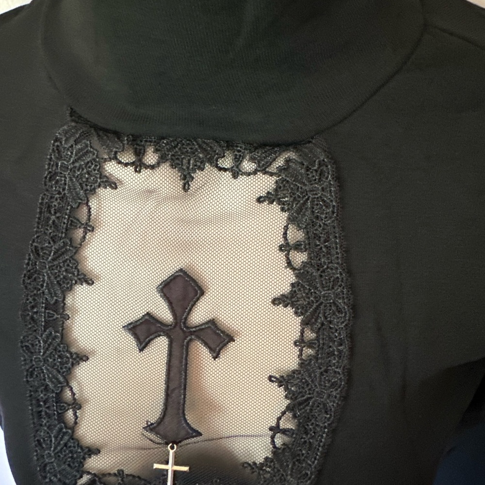 Elegant Black Lace Detail Women's Top Goth Gothic - Picture 16 of 16